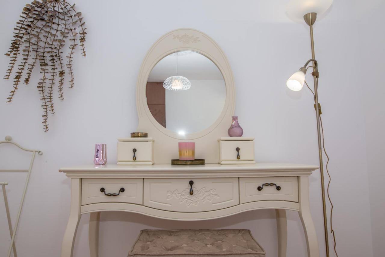 Apartment Elena Petrovac Bagian luar foto